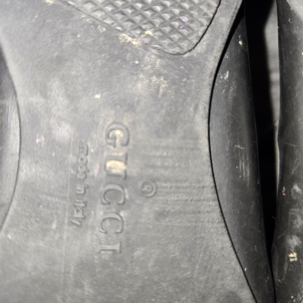 Driving shoes